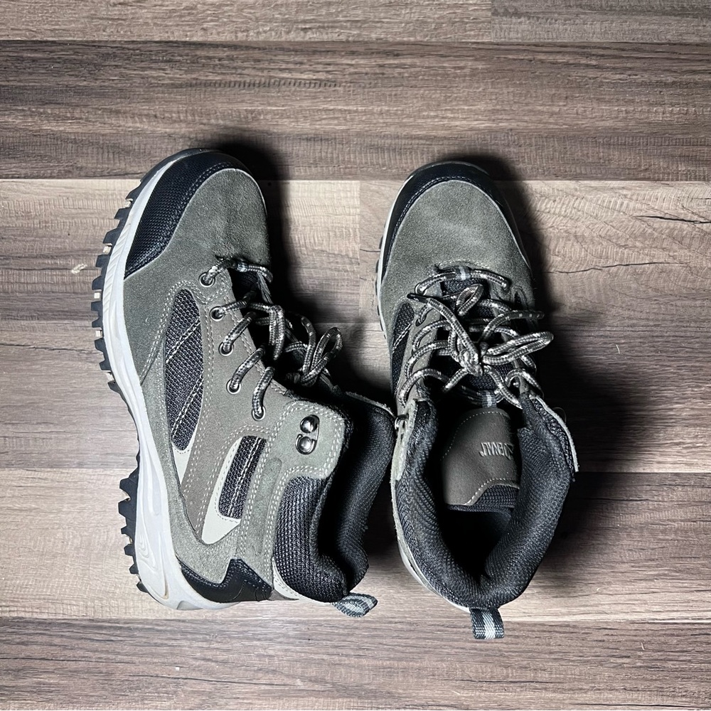 Denali Hiking Boots Youth Size 6 Style A14u087A-1 High Top Lace Up Leather Upper